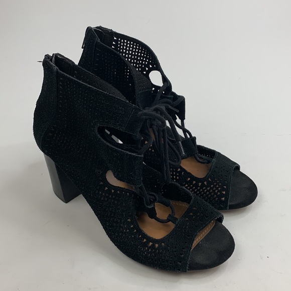 Crown Vintage Leather Heeled Sandals 8.5 Open Toe Perforated Lace and zip up - Picture 2 of 13